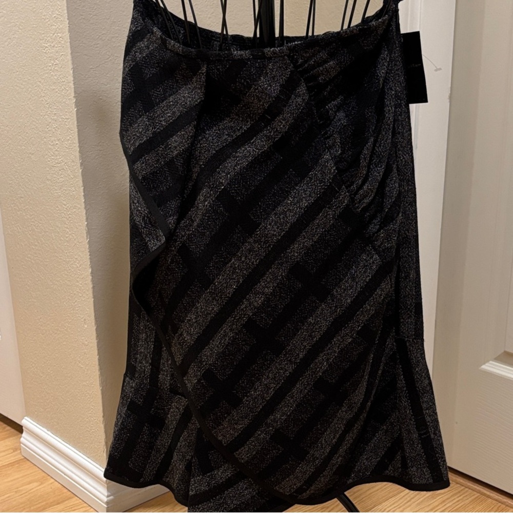 Chic Black and Gray Women's Midi Skirt